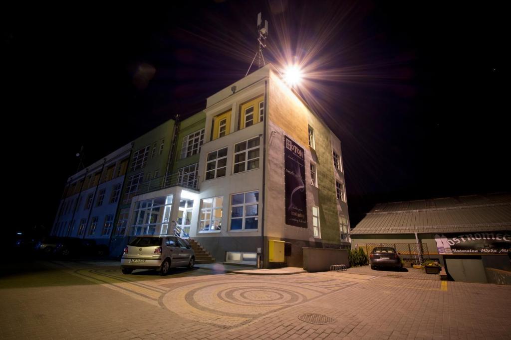 Hotel Centrum Быдгощ Экстерьер фото